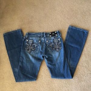 Size 27 boot cut miss me jeans